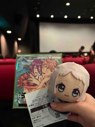 🅿️:チェンソーマンの映画、随分前ですが行ってきました

りー:すごく、すごく良かったです……😭😭ｾﾝﾊﾟｲ! 2回目行きませんか!?