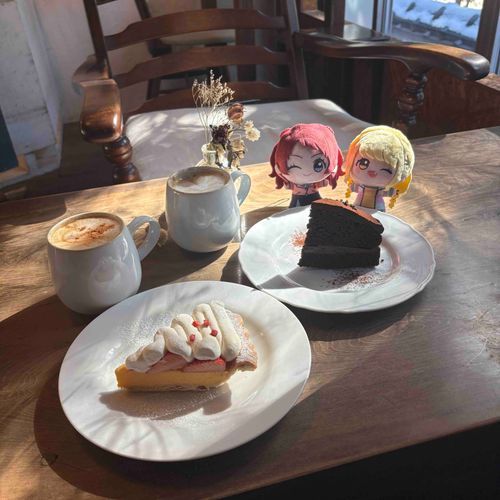 🎀プロデューサーと咲季とカフェに来ましたよぉ〜♡
🌸私に相応しい煌びやかな雰囲気ね！流石は私のプロデューサーよ！