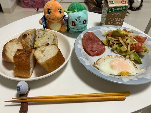 今朝のお家モーニング🍞