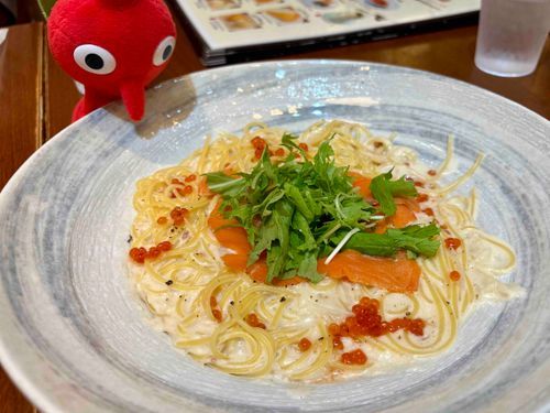 サーモン・いくら・みそ・クリーム
サイコーのくみあわせだミン！