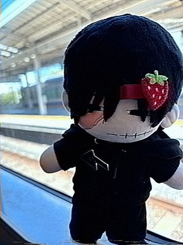今からお出かけ〜
イヤホン忘れて早速お金を使う羽目になってしまった……😺

🌸 ＜ 幸先悪しですが今日はまだ半日あります、良い日にしましょう