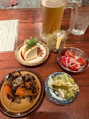 晩酌セットういん♪
色々出てきたぞ！
メインは何かな？何かな？
ワクワクういん♪