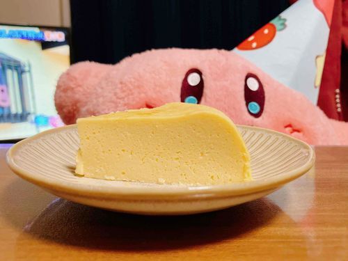 もぐ〜
(お豆腐チーズケーキ)