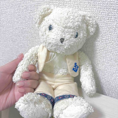 今更ながら就活ネイルにしたよ💅
細かいラメのベージュワンカラーかわちい🤍