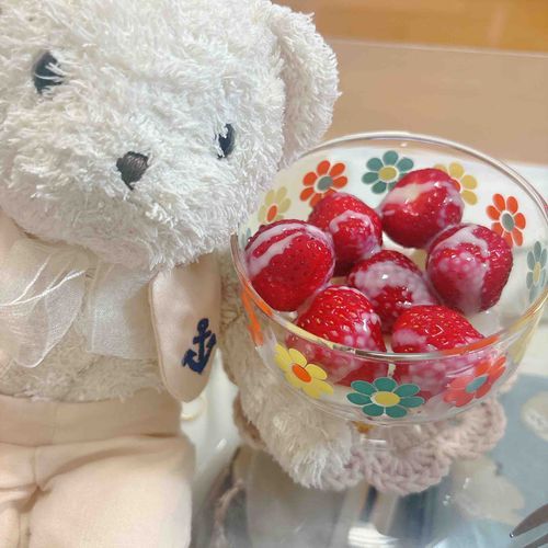 さんじのおやつはいちご🍓🍓🍓