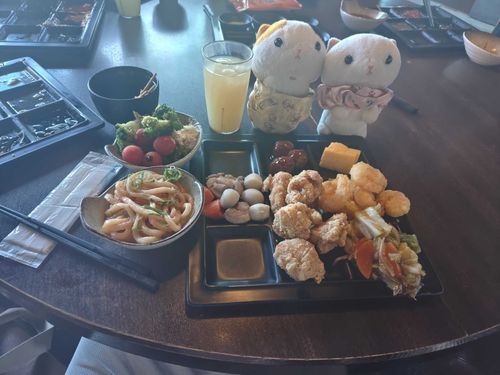 今日のお昼ご飯