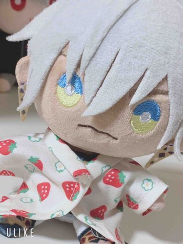 いちごしゃつ