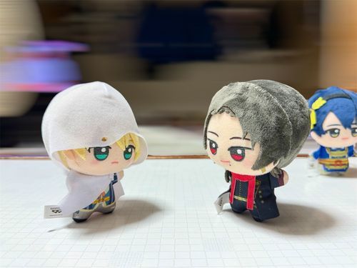 加州｢もうすぐ新入りが来るんだって。どんな刀かな？｣
山姥切｢今のうちに新入りに教えなければならない事を確認しておこう｣