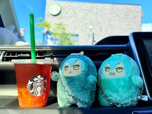 モンはる｢あ、暑い……冷たいジュースを飲んでも暑い…🥵｣
ワルはる｢ﾊ、ﾊﾙｩ……💧‬💧‬｣