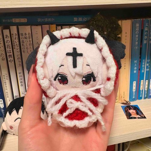 おニューのぬい服着せたら、
赤ずきんになった🍎