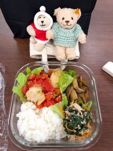 鶏むね肉にトマトねぎソースをかけたのがとてもおいしかったよ☺️