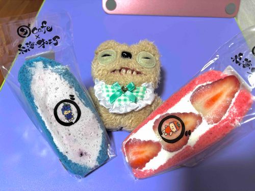 フルーツサンドもらったよ。
東海オンエアって言うんだって。
めちゃくちゃ美味しそうじゃない！？！？