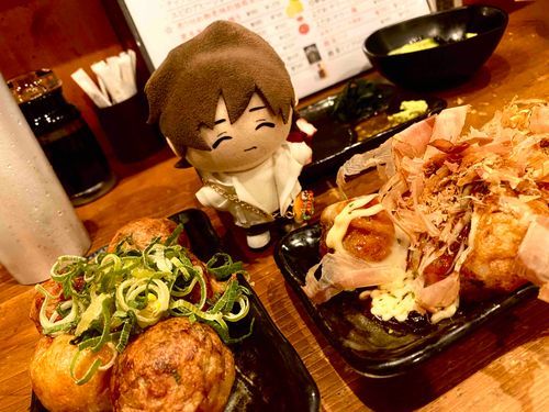 ここはオオサカ！さっそくコナモンにかこまれました