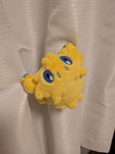 ひしっ