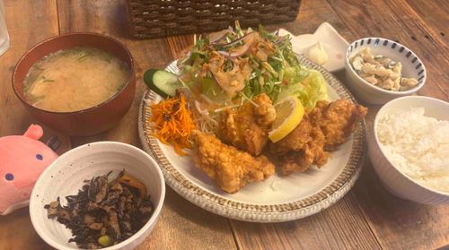 えへへぇ…ちょっとお出かけしてきたんだよぉ…おなかいっぱい食べれてぇ、しあわせなのぉ…！
みやびちゃんも連れてこようかなぁ