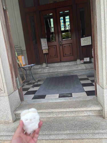 旅行記録その8
こ、こちらが！荘の入口になります！！なかなか趣がございますね！わたくし、このようなおうちに憧れます…