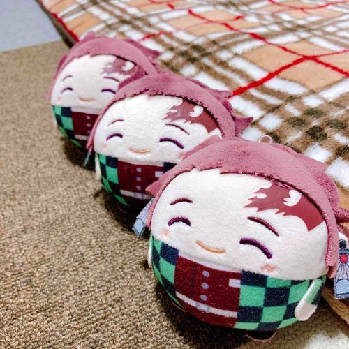 まつたろ🏠のふわじろです。
急に並ばされたと思ったら個体差〜〜っと叫び始めました。
夜中なのでやめてください。