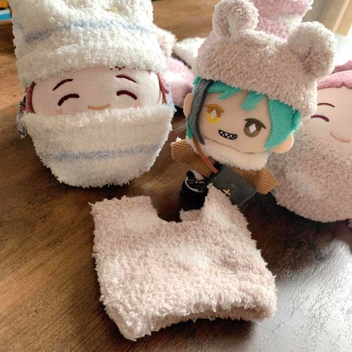 まつたろ🏠のふわじろです。
おべべを作る時はお友達のも一緒に作ります
