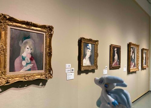 絵を観る時間が大好き
とりとめもなく、美しい世界に浸っていられるから