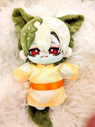 オーナーがセリアさんで購入したぬい服。
おれには大きいけど、マフトさんにはいい感じでした。オーナーはマフトさんに和服買ってあげたかったらしいので、ちょうどよかったと思う。
次はおれに合うものも何か買ってほしい。
