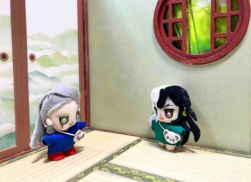「おじゃまいたします！」
「ﾝﾝ⁉︎和室は土足厳禁にて！」
「ﾄﾞｰﾏﾝﾄﾞﾉ！ごきげんうるわしく！」
「話を聞きなされﾊｸｼｬｸﾄﾞﾉ！ﾝﾝﾝﾝﾝ‼︎」