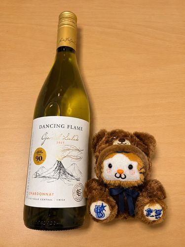 華金だからワイン飲むぞ🍷✨
わーい🙌今週もお疲れ様！