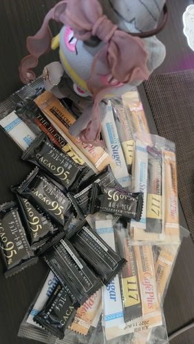 気づくと溜まってる溶かすコーヒーも
苦いチョコもカレーに入れるの？コクが出ておいしい？ホントにー？えっ！みそまで！？