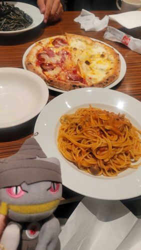 ｷﾉｺﾄﾄﾏﾄパスタ
トレーナー、キノコ苦手なのにポケモンスリープでぺがキノコ拾うからって食べれるようになろうとしてるんだって 子供みたい