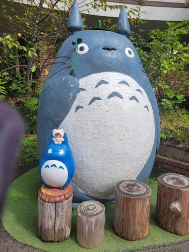 おねーさんのとこ きてすぐに
しずおか つれてってもらったっしょ

でっかいととろ