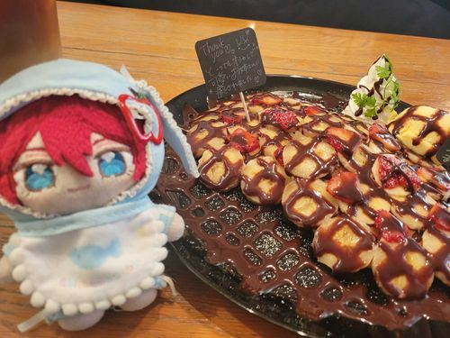 ぱんけーき！
おみせのひと おれっちも おねーさんも かわいいって いっぱいほめてくれたっしょ！！
またいきたいなァ