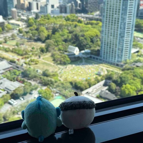 今日も働いて社会を動かすとしますか……