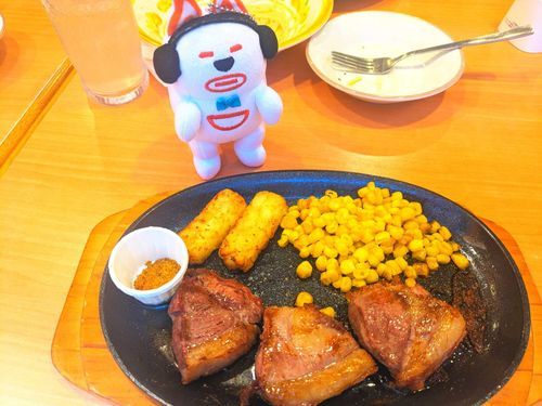 サイゼでは必ずラムです！
ヘルシーだし満足感ある！