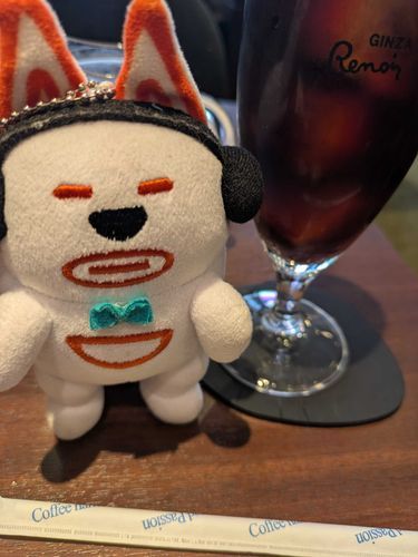 旅行をすると一休みしたいがためにコーヒー飲むクセあるw
コーヒー代旅行で結構かさみますw
ルノアールのコーヒーめっちゃ好きです❤(ӦｖӦ｡)