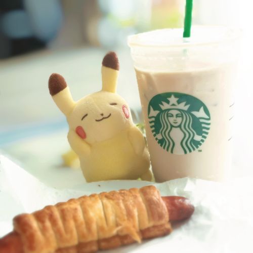 🥐☕️