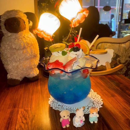🫧🍒喫茶ベリエさんのシルバニアちゃまとパシャり🐑📸✨️
