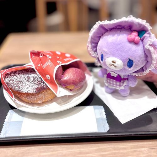 ‪‪❤︎‬ブルーベリーうさちゃんが仲間になりました‪‪❤︎‬

おいもドーナツ🍠紫でお揃い💜