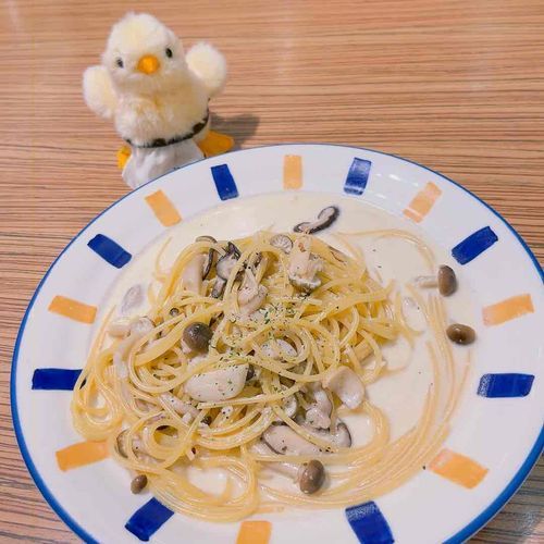めしあがれ！
(お店の人が 作った やつ だけど...)