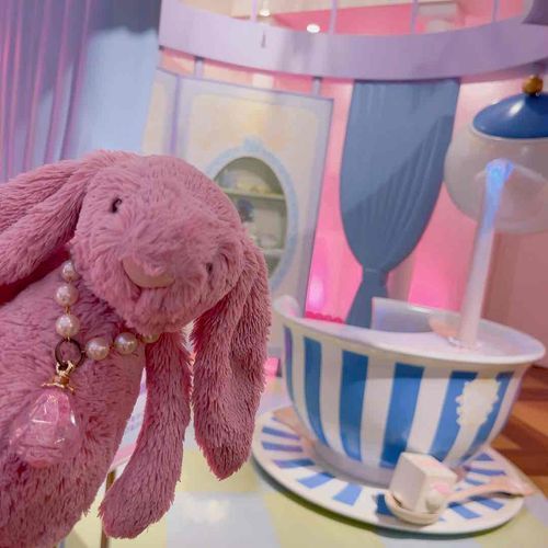キティさん の おうち おおきな ティーカップ