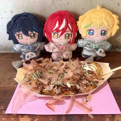 大阪に来たら必ず食べに行く
わなかのたこ焼き🐙
焼きたて出来立てが本当に美味しい😋