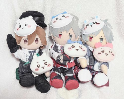 ハチワレってやつのお面が届いたらしい。
おれは別になくても良いんだけどな…
まあ、いいか