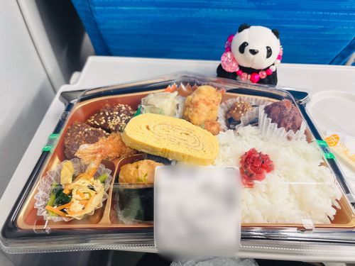 しんかんせんで ごはん！🚄