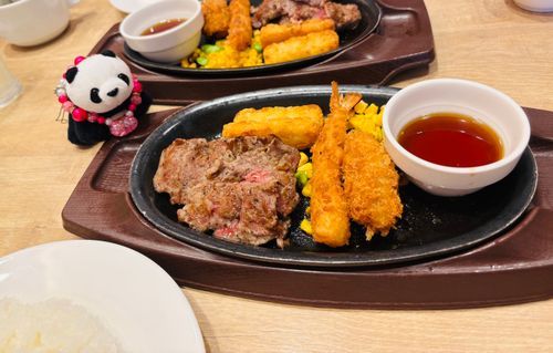 きょうのランチは にく！！🍖