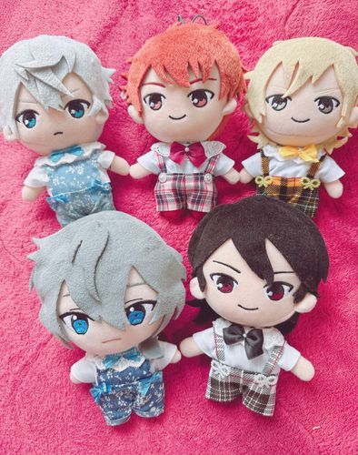 みんなでおそろいサロペット👔
