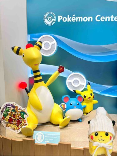 初めての　お出かけ②

ポケモンいっぱいいて　たのしかった！
にんげんも　色んなポケモン見て
たのしそうだった✨
またいきたいな