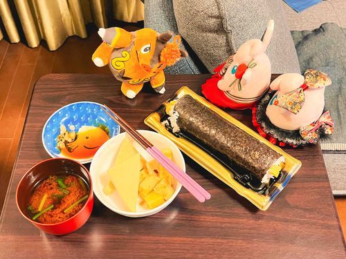「なんなんとーはあっちだぜ！」
アクロバティックに恵方を教えてくれるポカホンタス(チャオブー)