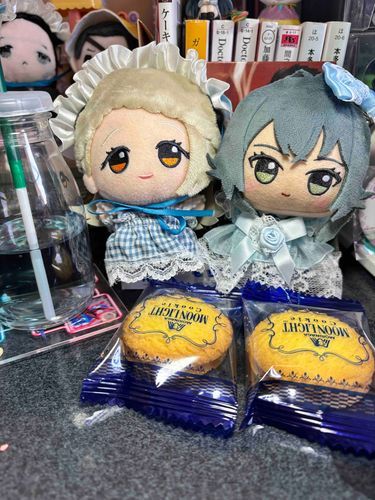 🦉　おしょうがつにてぃーたいむ。たのしい、ね

🌙　ぷろでゅーさー！はやくくっきーたべたい！！！たべていい？！

🦉　ふふ、てまりははなより、だんごだ、ね