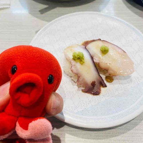 ｷｨｴｧ〜！！！🐙🍣
ワサビモリモリでつた！
メメントモリ、なのでつ……