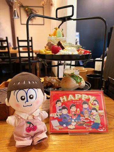 おたんじょうび〜🎂❤️💙💚💜💛🩷