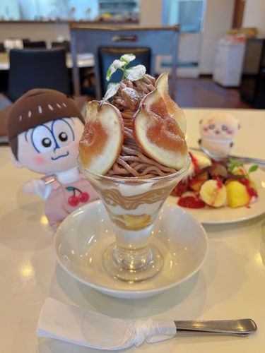 いちじくモンブランパフェ🌰