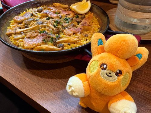 大好きなお友達とお食事だよパモたん